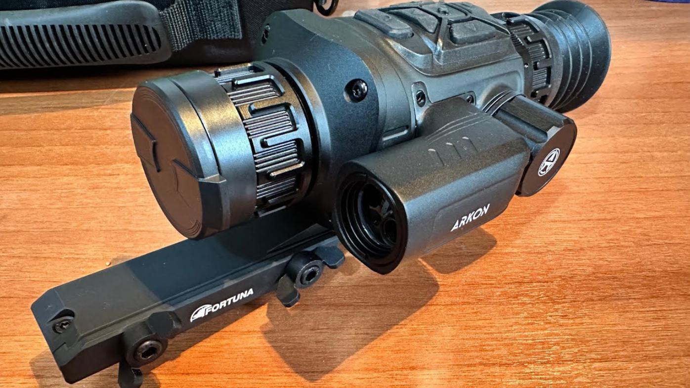 тепловизионный прицел модель Arkon Arma v2 LR25L