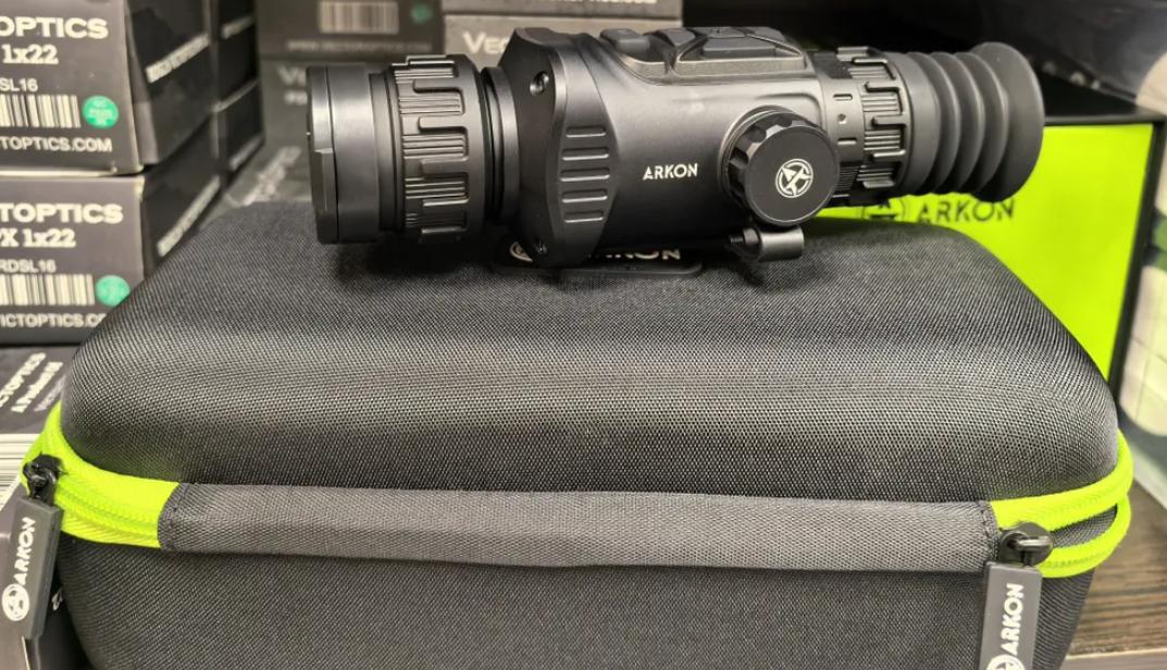 портативность Arkon Arma v2 LR35