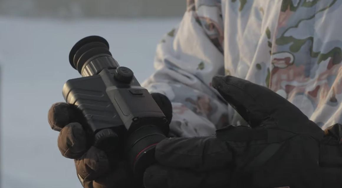 особенности EATECH SR630