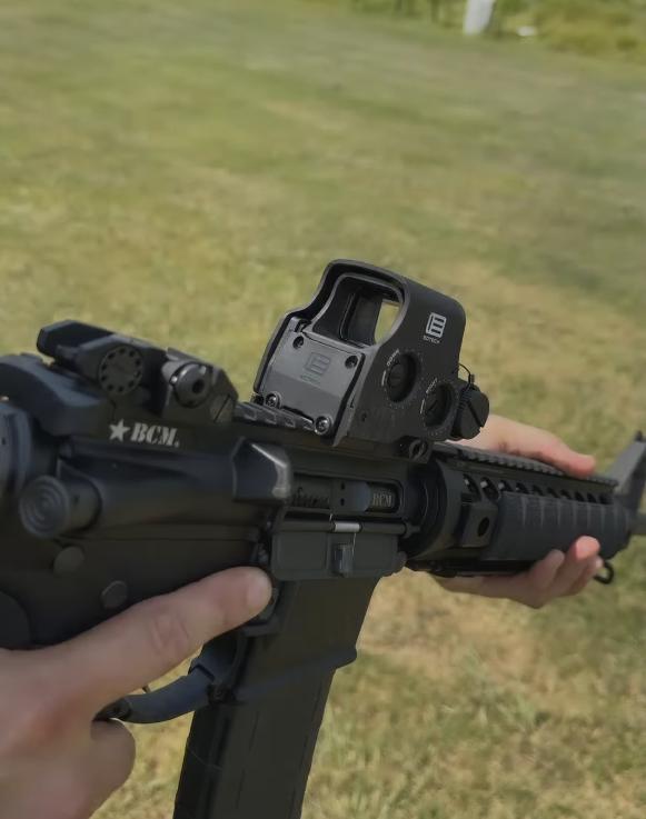 голографический коллиматорный прицел модель EOTech EXPS3-1