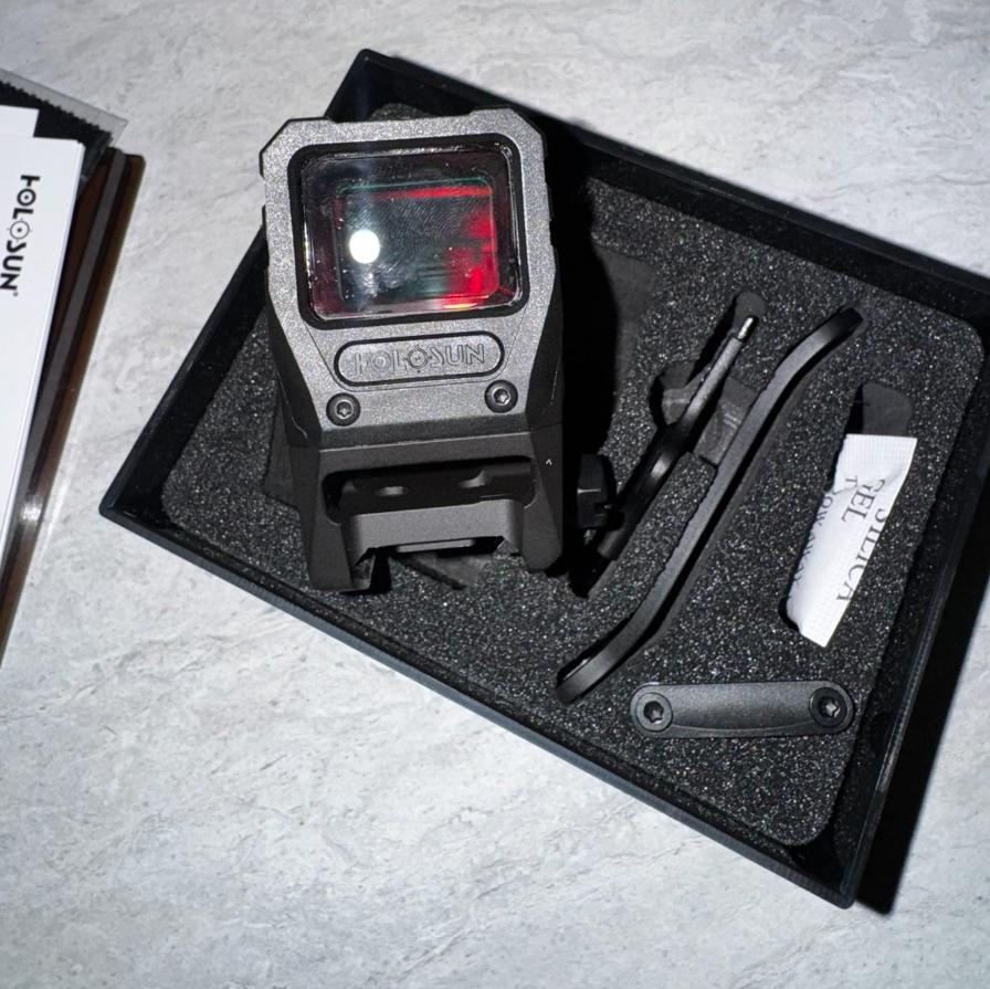 особенности Holosun AEMS CORE X2-RD, красная марка