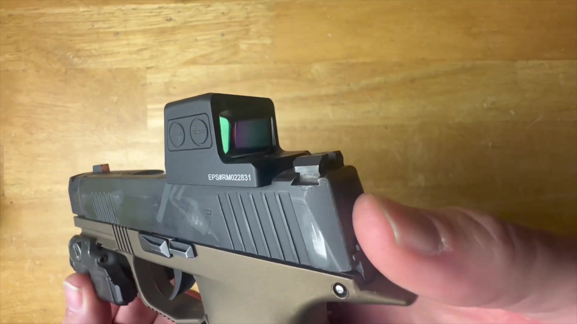 особенности Holosun EPS Red MRS