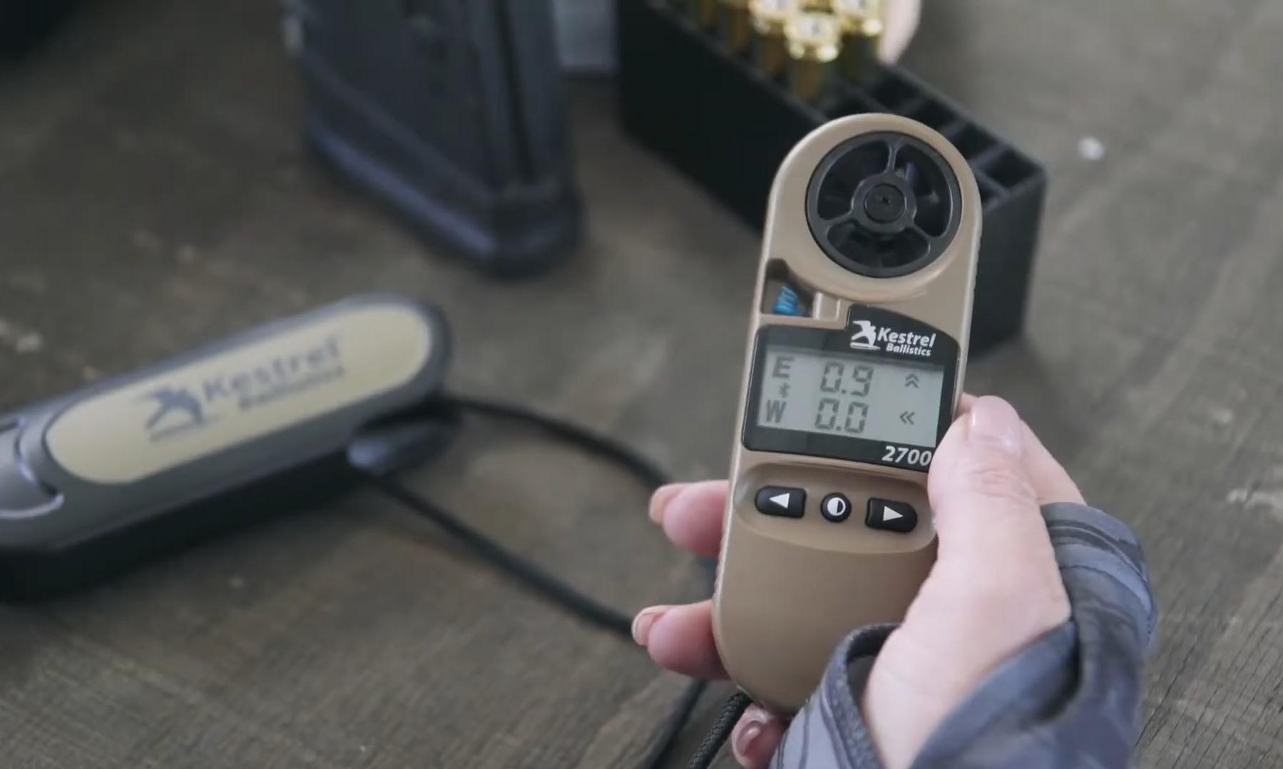 метеостанция Kestrel 2700 Ballistic / Tan