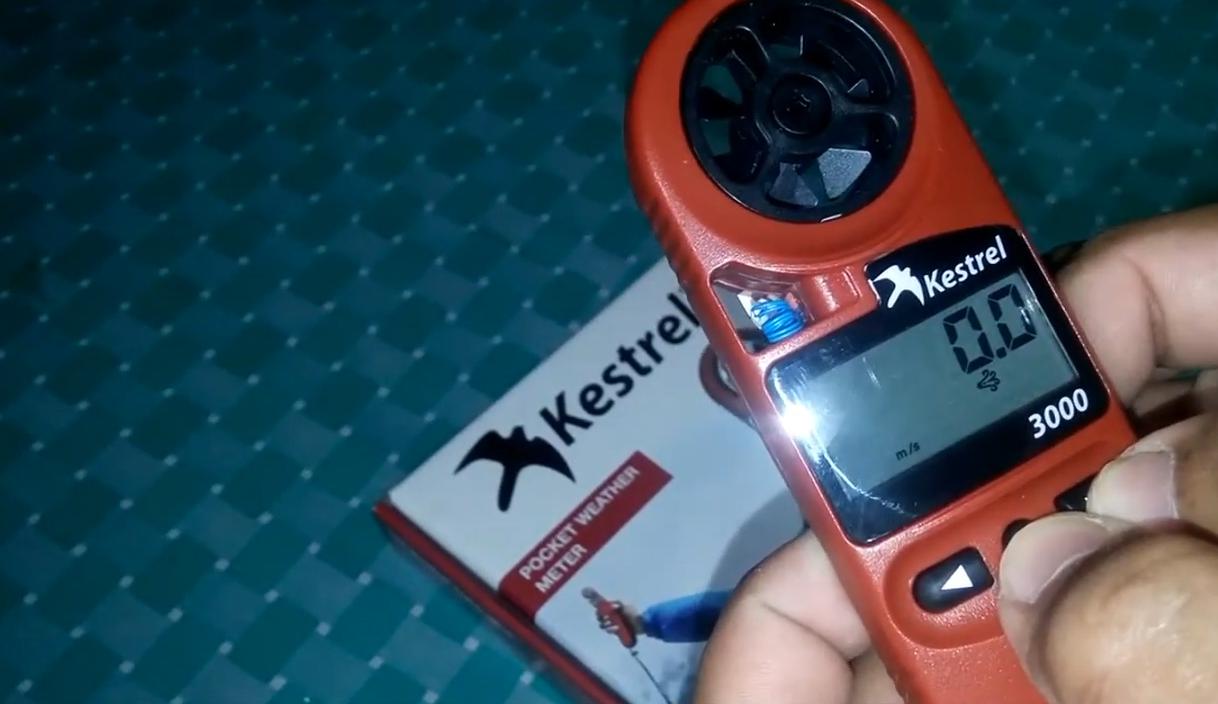 метеостанция Kestrel 3000 Digital Hygrometer