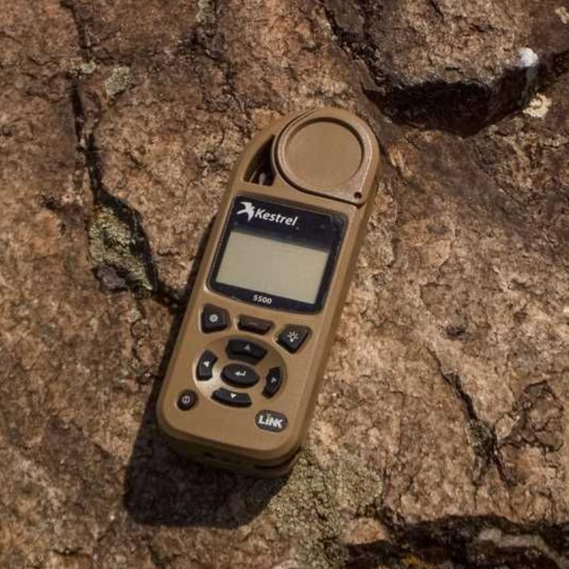 метеостанция Kestrel 5500 с функцией LiNK + Vane Mount / Tan