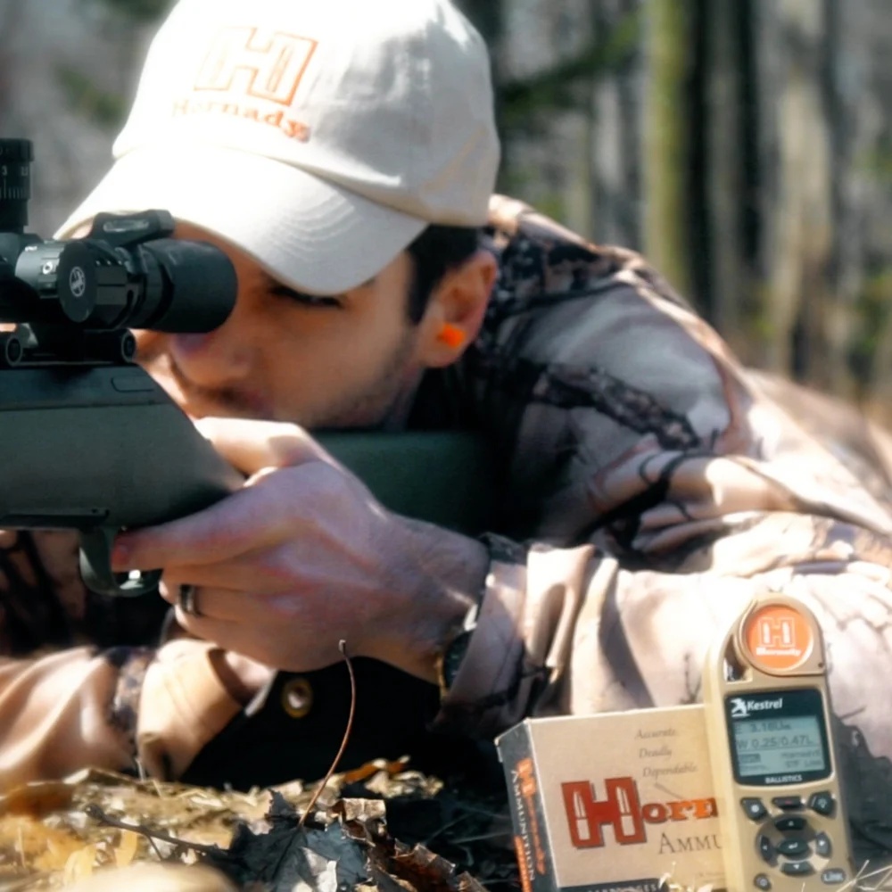 характеристики Kestrel 5700 Ballistics с функцией Hornady 4DOF