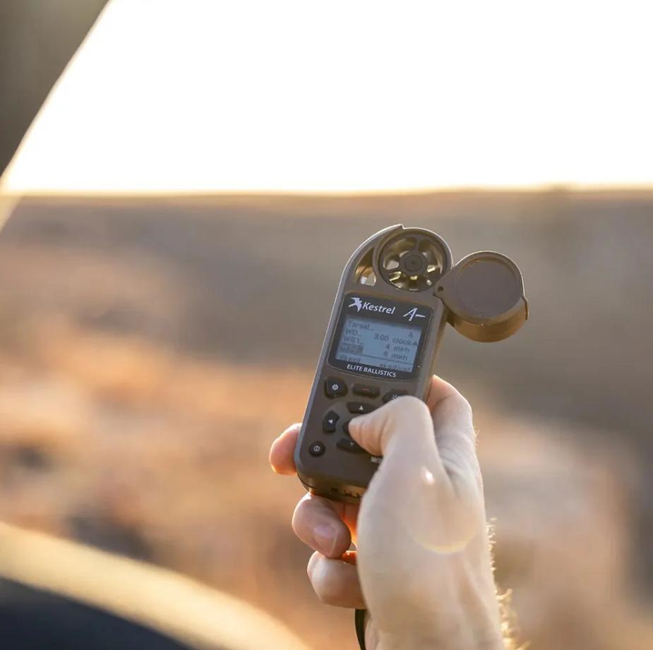 особенности Kestrel 5700 X WEZ with Applied Ballistics / TAN