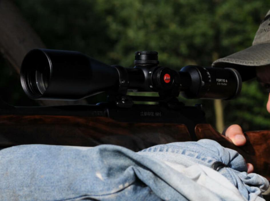 преимущества Leica Fortis 6 2.5-15x56i BDC