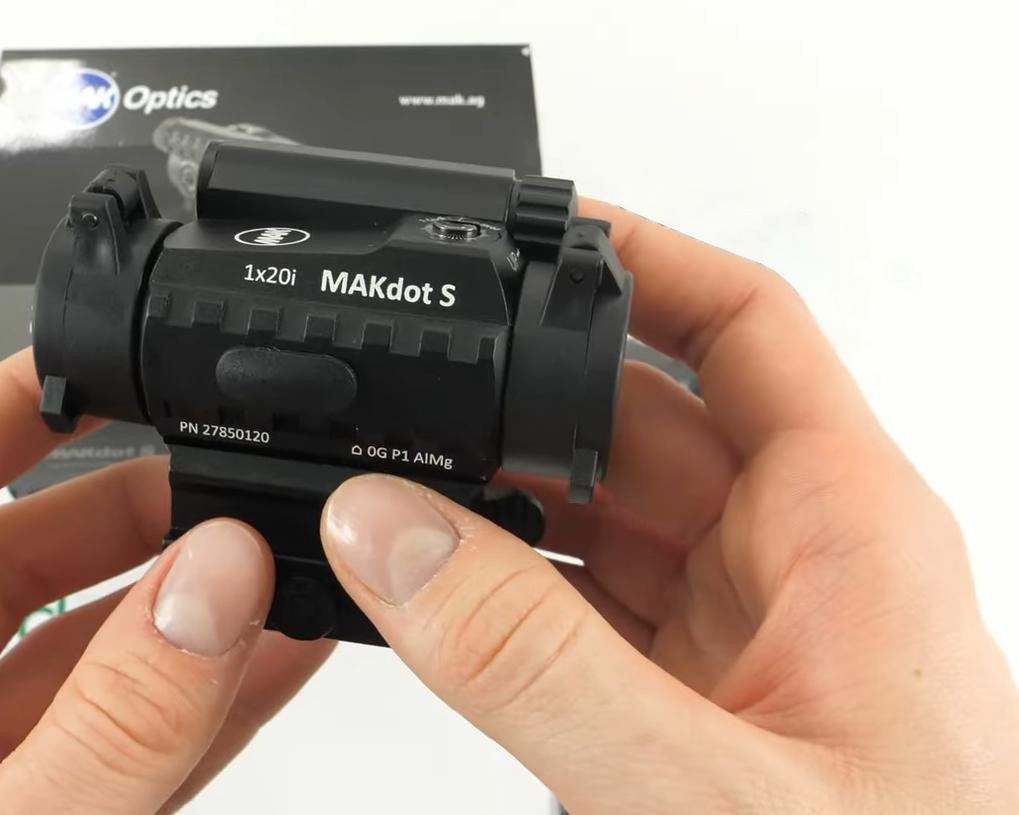 коллиматорный прицел  модель MAKdot S 1x20