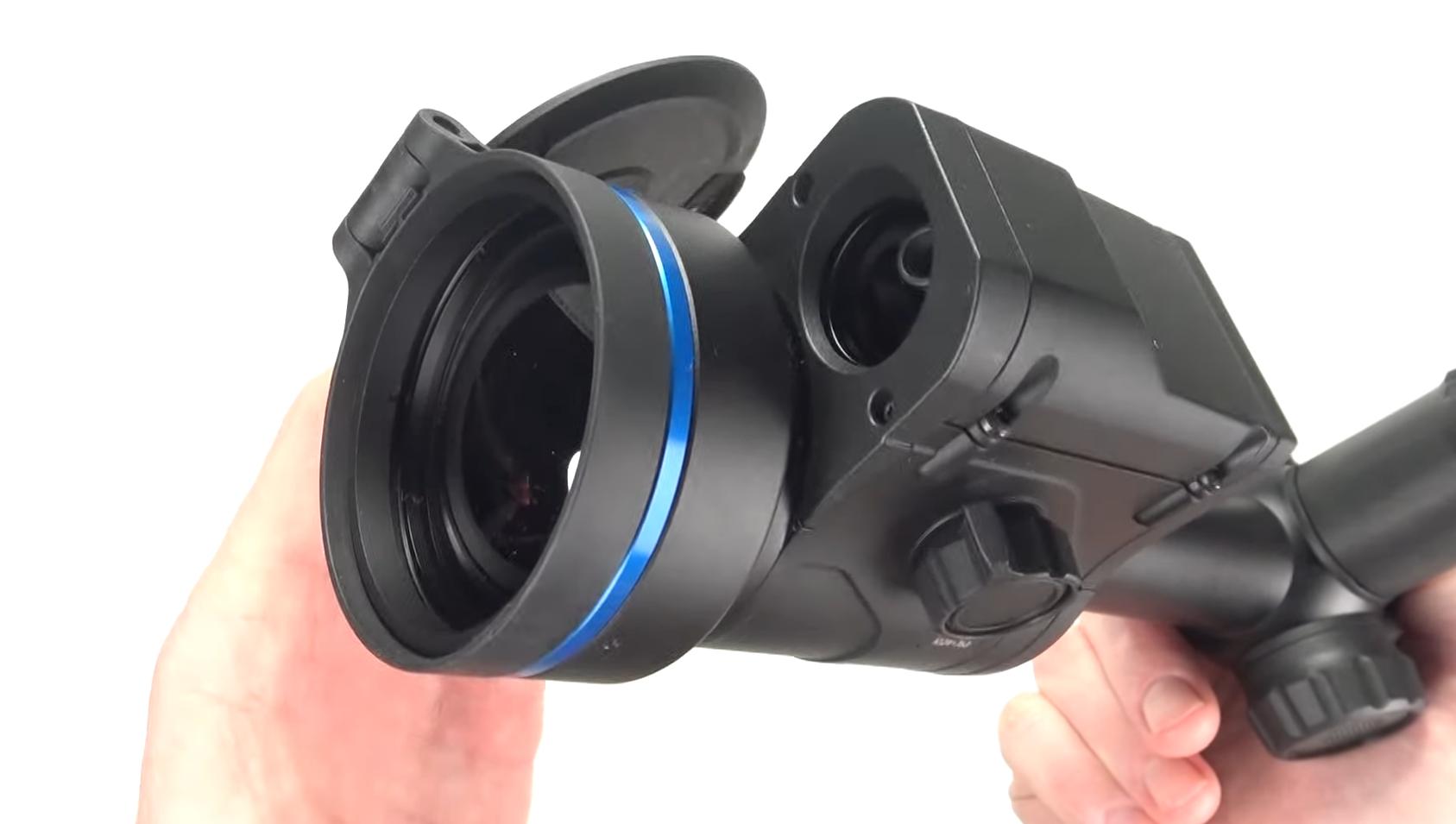 портативность Pulsar Thermion 2 LRF XP60