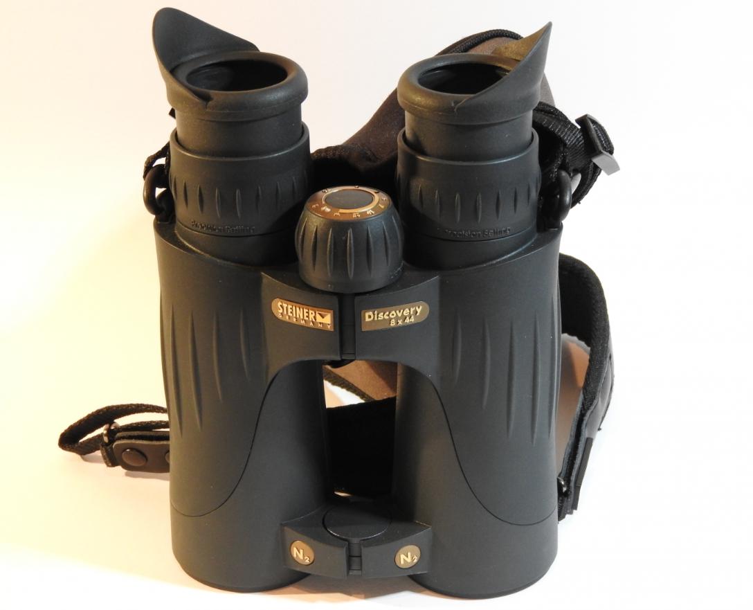оптический бинокль Steiner Discovery 8x44