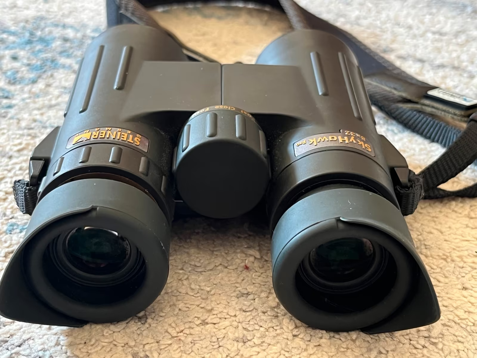 фото Steiner SkyHawk Pro 8x32