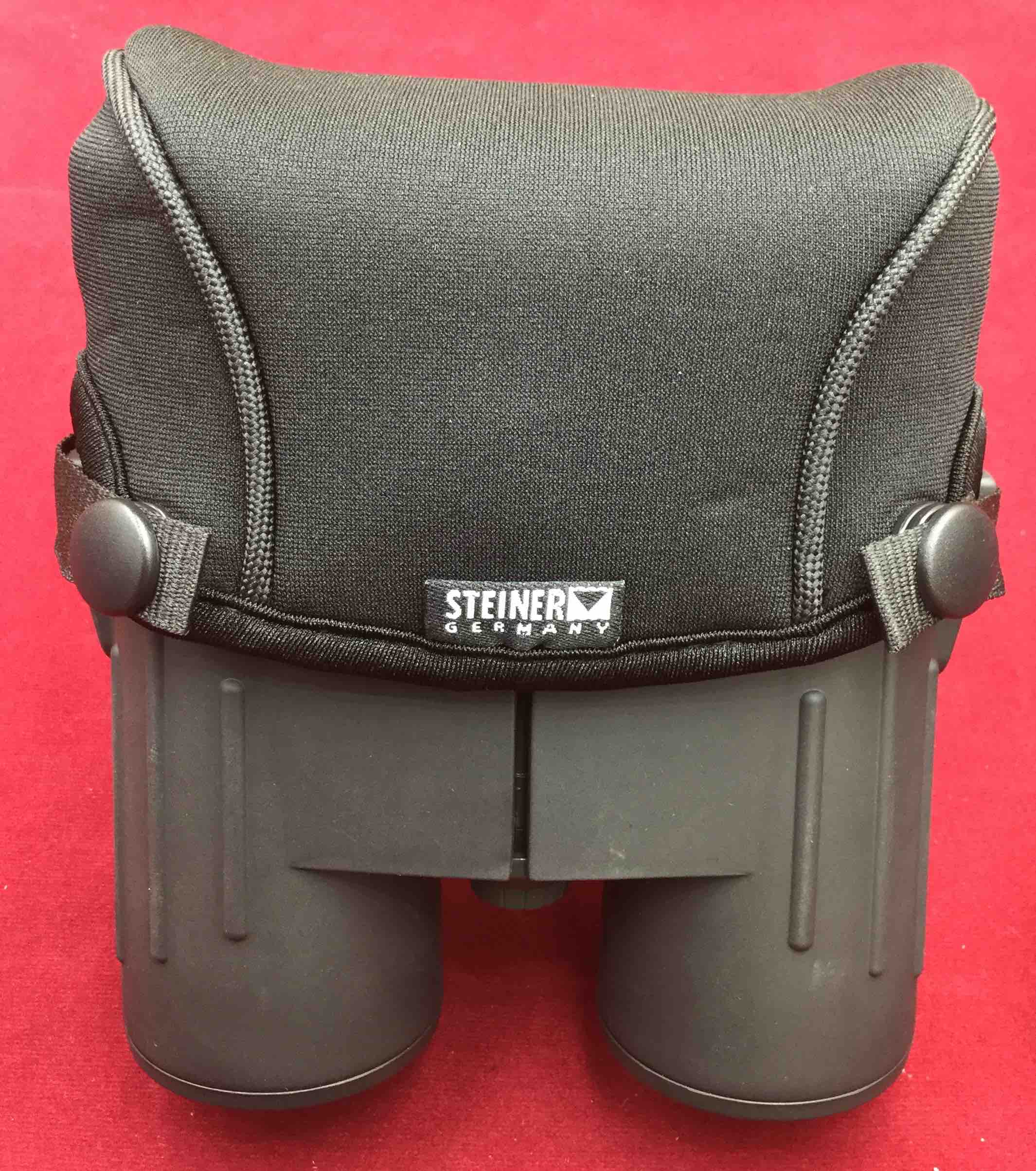 оптический бинокль Steiner SkyHawk Pro 8x42