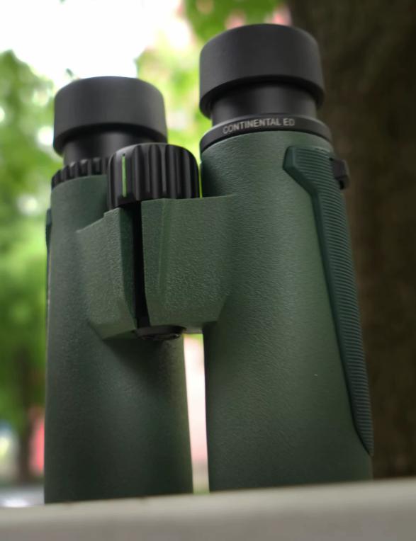 особенности Vector Optics Continental 10х42 ED GREEN (SCBO-15)