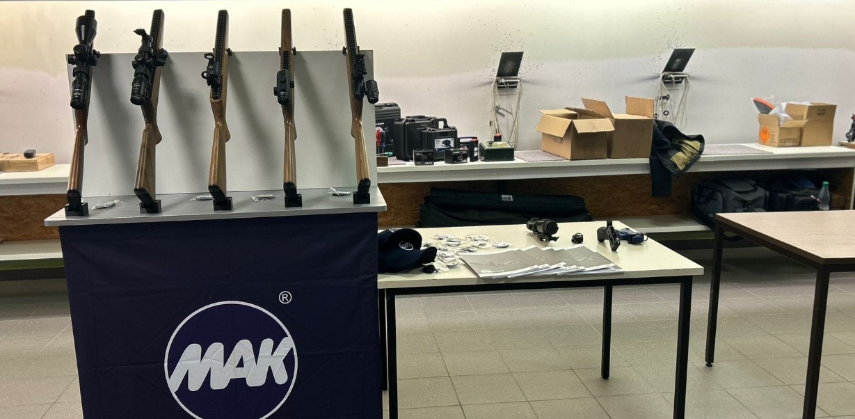 оптические прицелы Mak